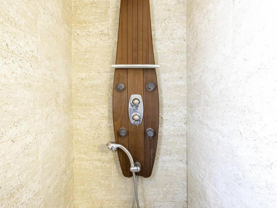 Вилла Casa Familiar Con Piscina Llica d'Amunt Экстерьер фото