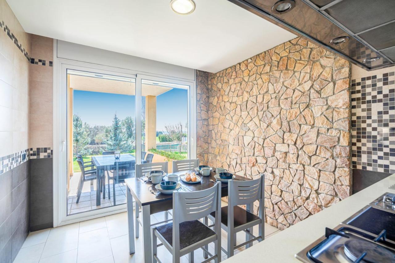Вилла Casa Familiar Con Piscina Llica d'Amunt Экстерьер фото